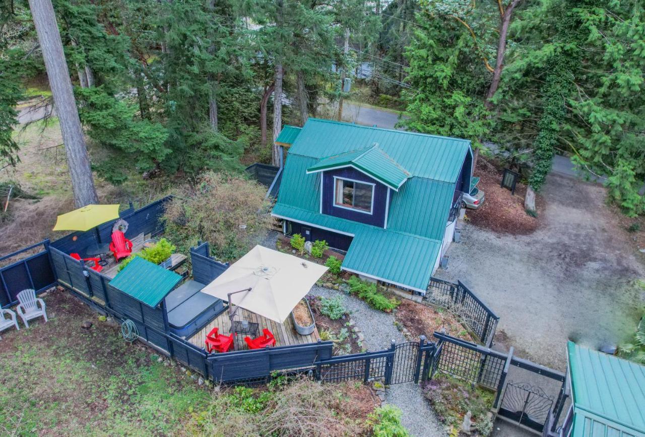 Salt Spring Carriage House B&B Ганг Экстерьер фото